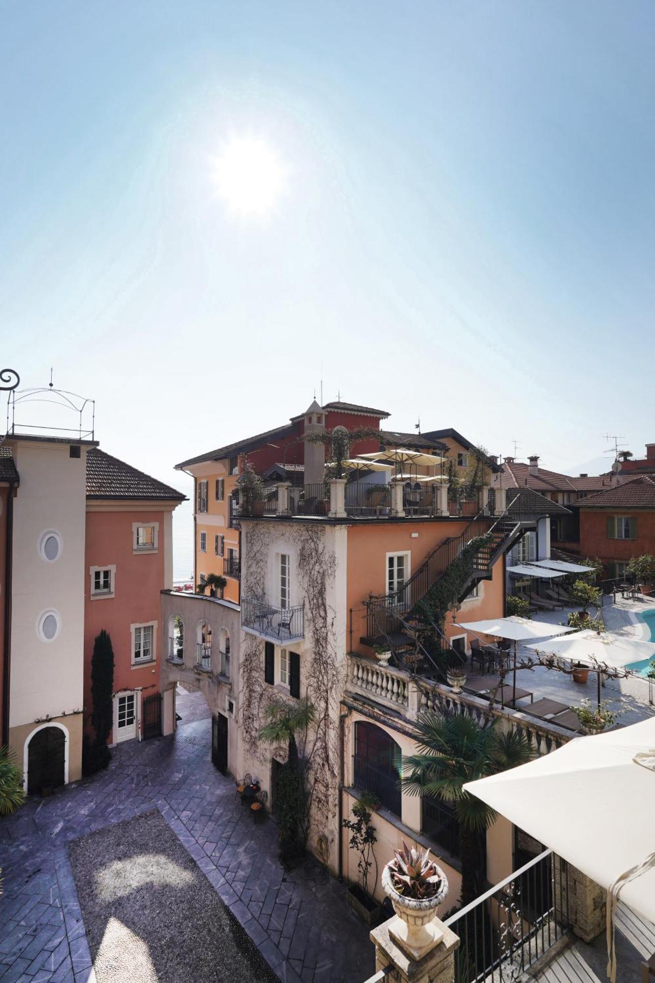 Aparthotel Residenza Dei Fiori Cannero Riviera Zewnętrze zdjęcie