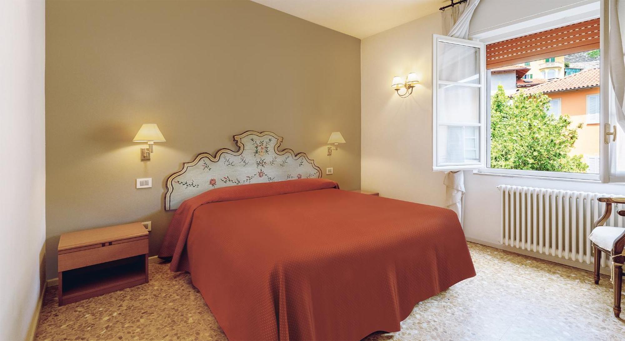 Aparthotel Residenza Dei Fiori Cannero Riviera Zewnętrze zdjęcie