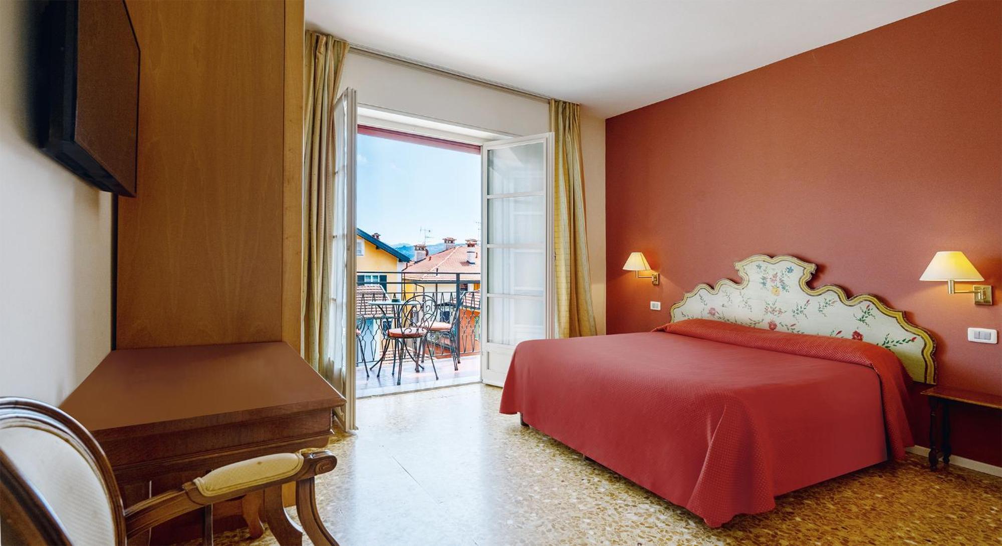 Aparthotel Residenza Dei Fiori Cannero Riviera Zewnętrze zdjęcie