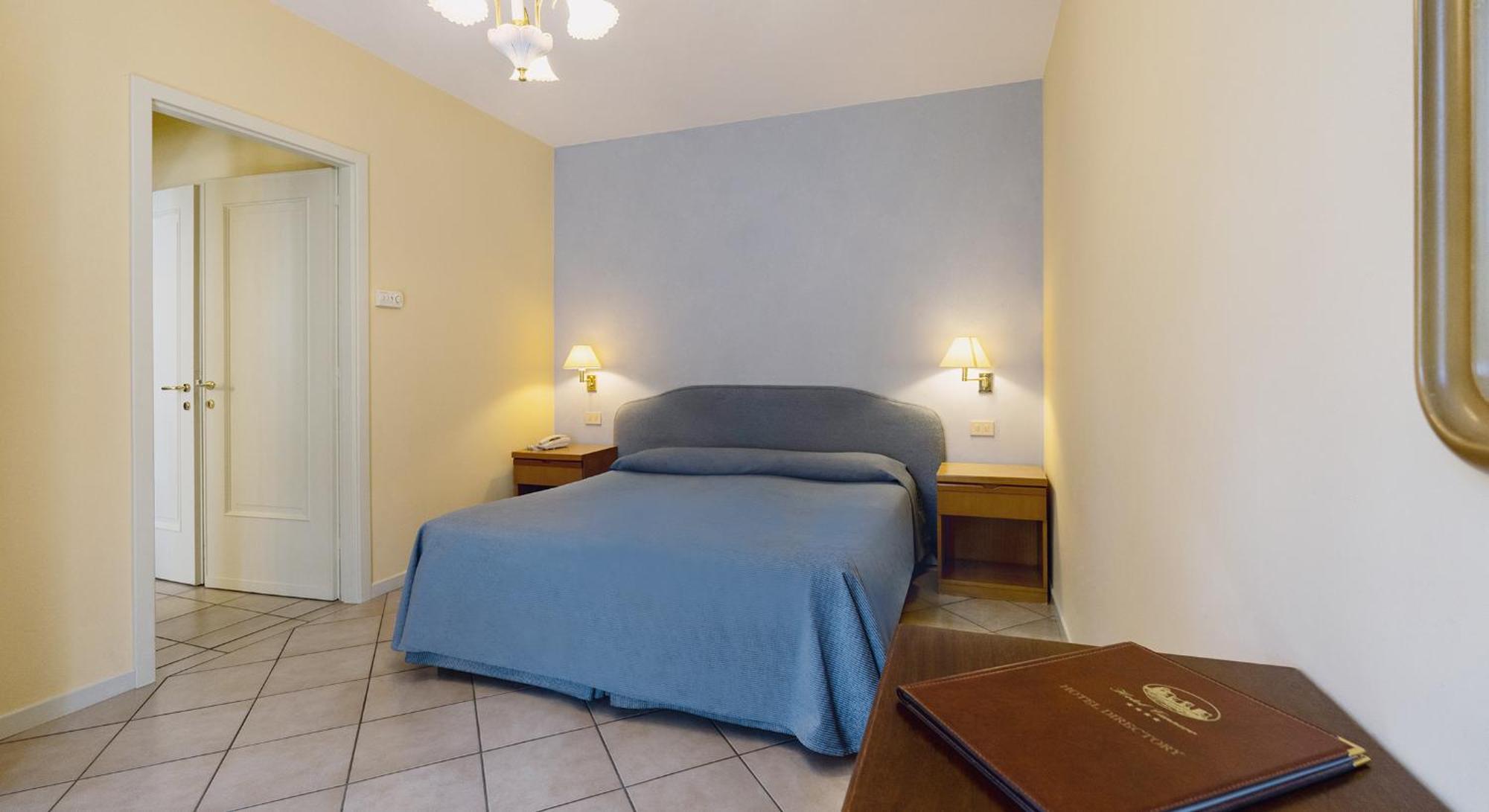 Aparthotel Residenza Dei Fiori Cannero Riviera Zewnętrze zdjęcie