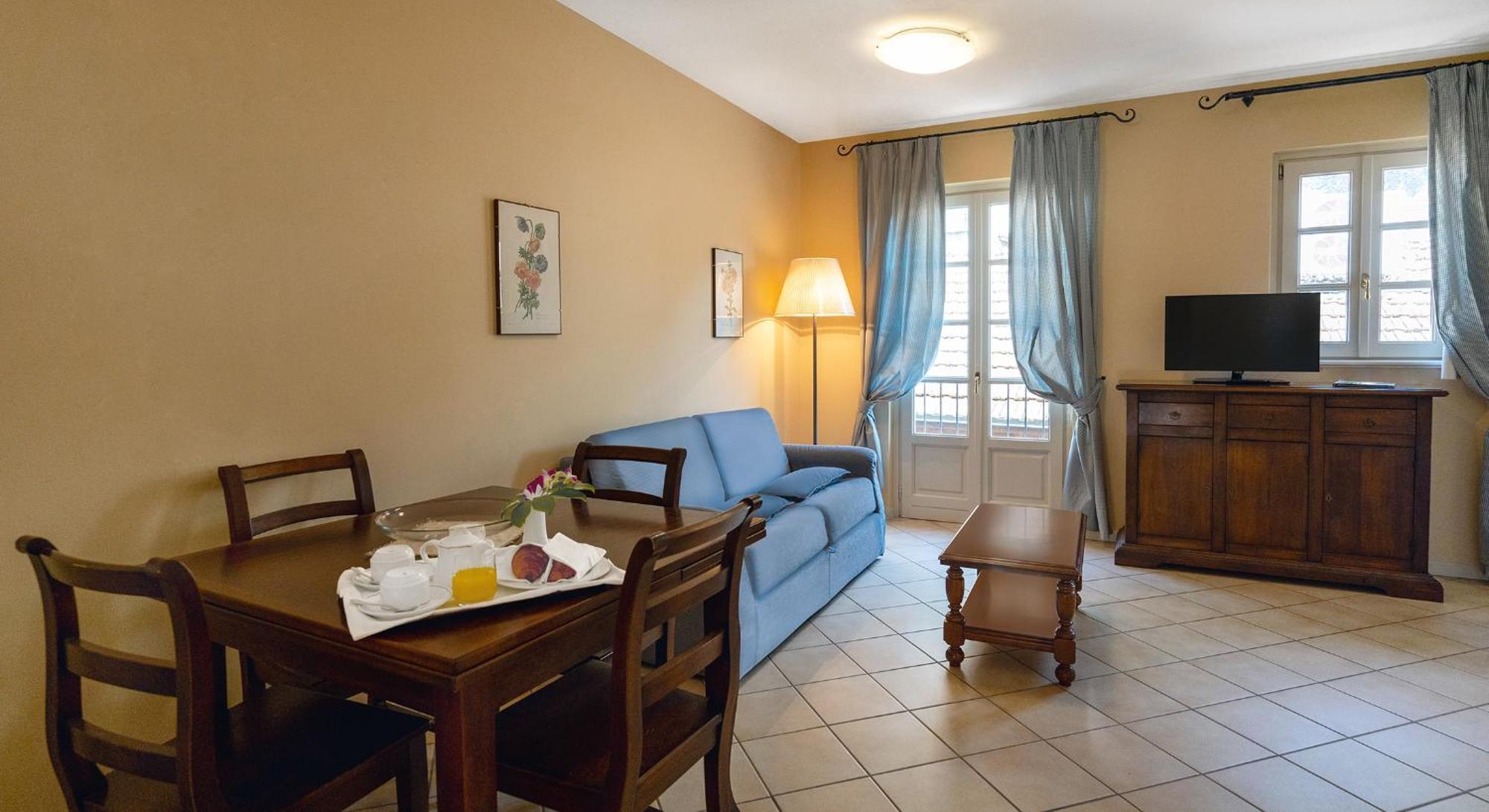 Aparthotel Residenza Dei Fiori Cannero Riviera Zewnętrze zdjęcie