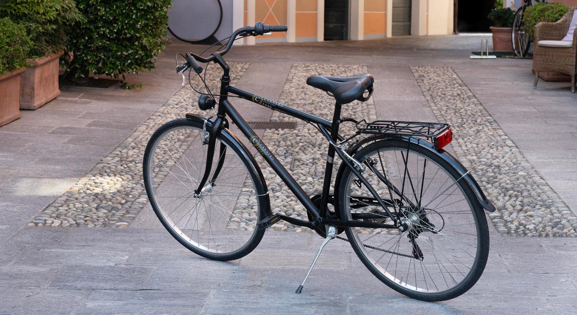 Aparthotel Residenza Dei Fiori Cannero Riviera Zewnętrze zdjęcie